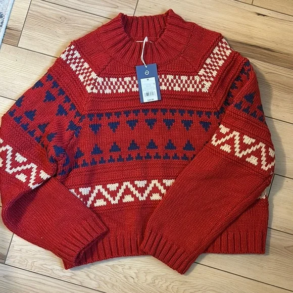 Universal Thread Sweater - Picture 1 of 6